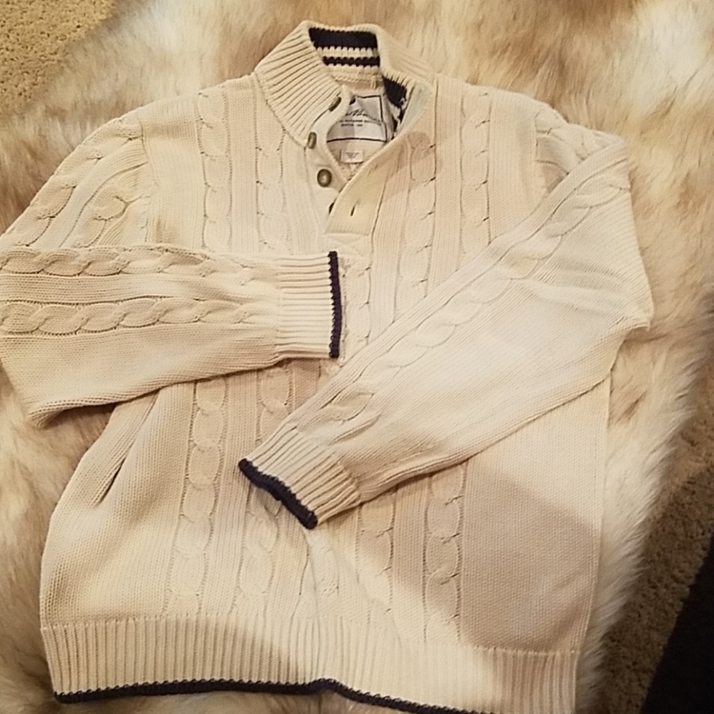Cable knit sweater